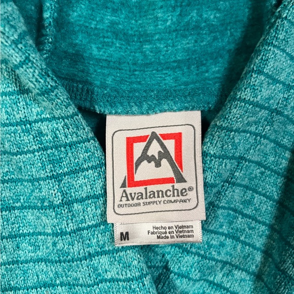 Fleece hoodie with button detail - Picture 3 of 4